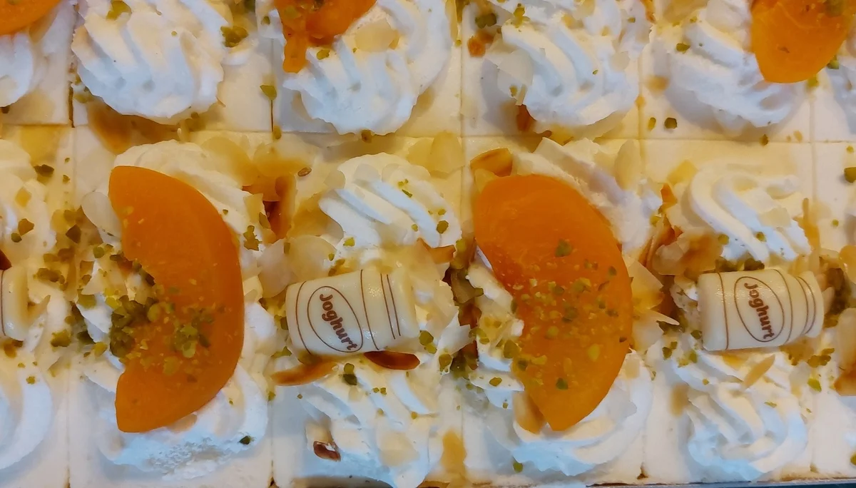 60Plus-2025-Kuchenbuffet | © Doris-Kaltenborn