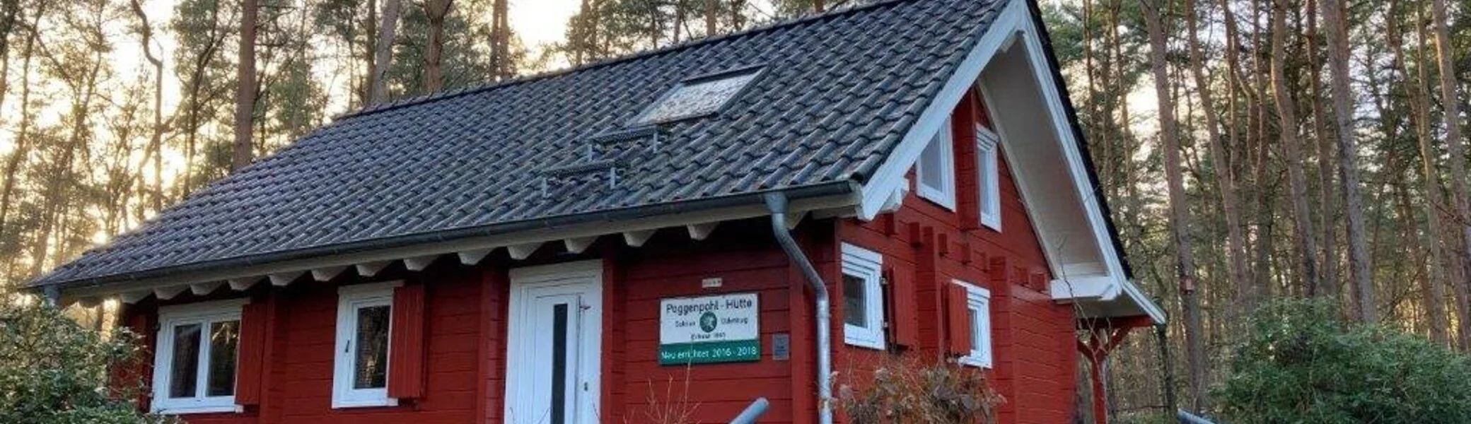 Hütte Außenbereich von vorn | © Sektion-Oldenburg