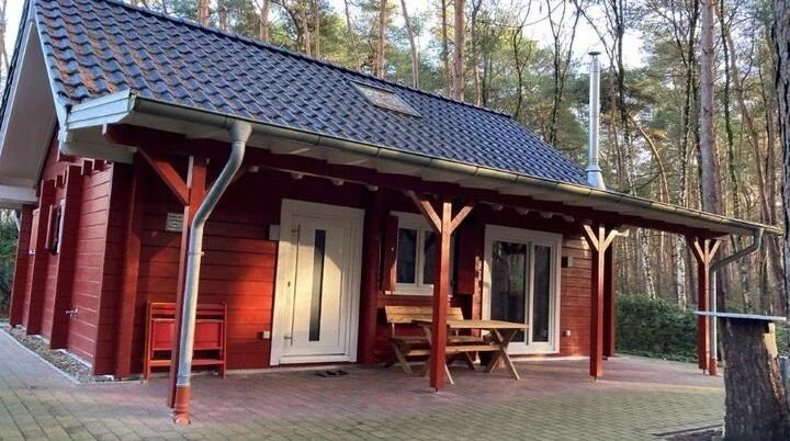Hütte Außenbereich von hinten | © Sektion-Oldenburg