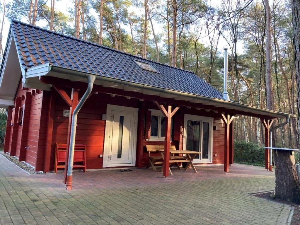 Hütte Außenbereich von hinten | © Sektion-Oldenburg