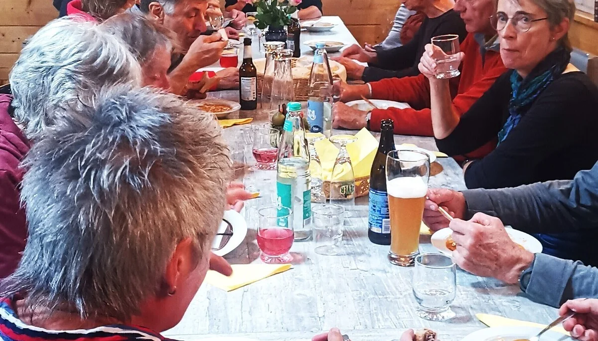 Hüttenarbeit 2025 | © Werner Kaltenborn Hüttenarbeit 2025 | © Werner Kaltenborn