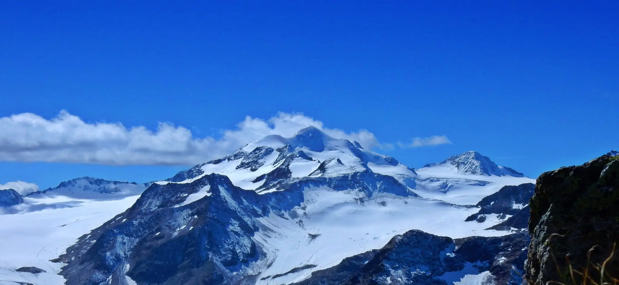 Ansicht der Wildspitze im Ötztal schneebedeckt | © Thomas Tamke